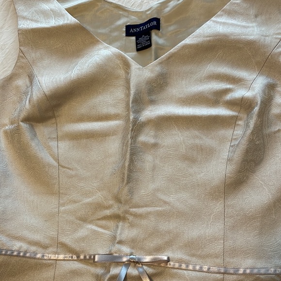 Ann Taylor shell tank - silk - Picture 4 of 10